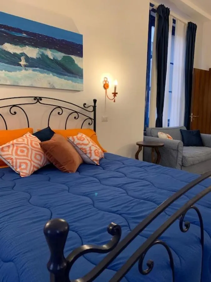 Napoli Da Vivere Suites Giudecca Maison d'hôtes Naples