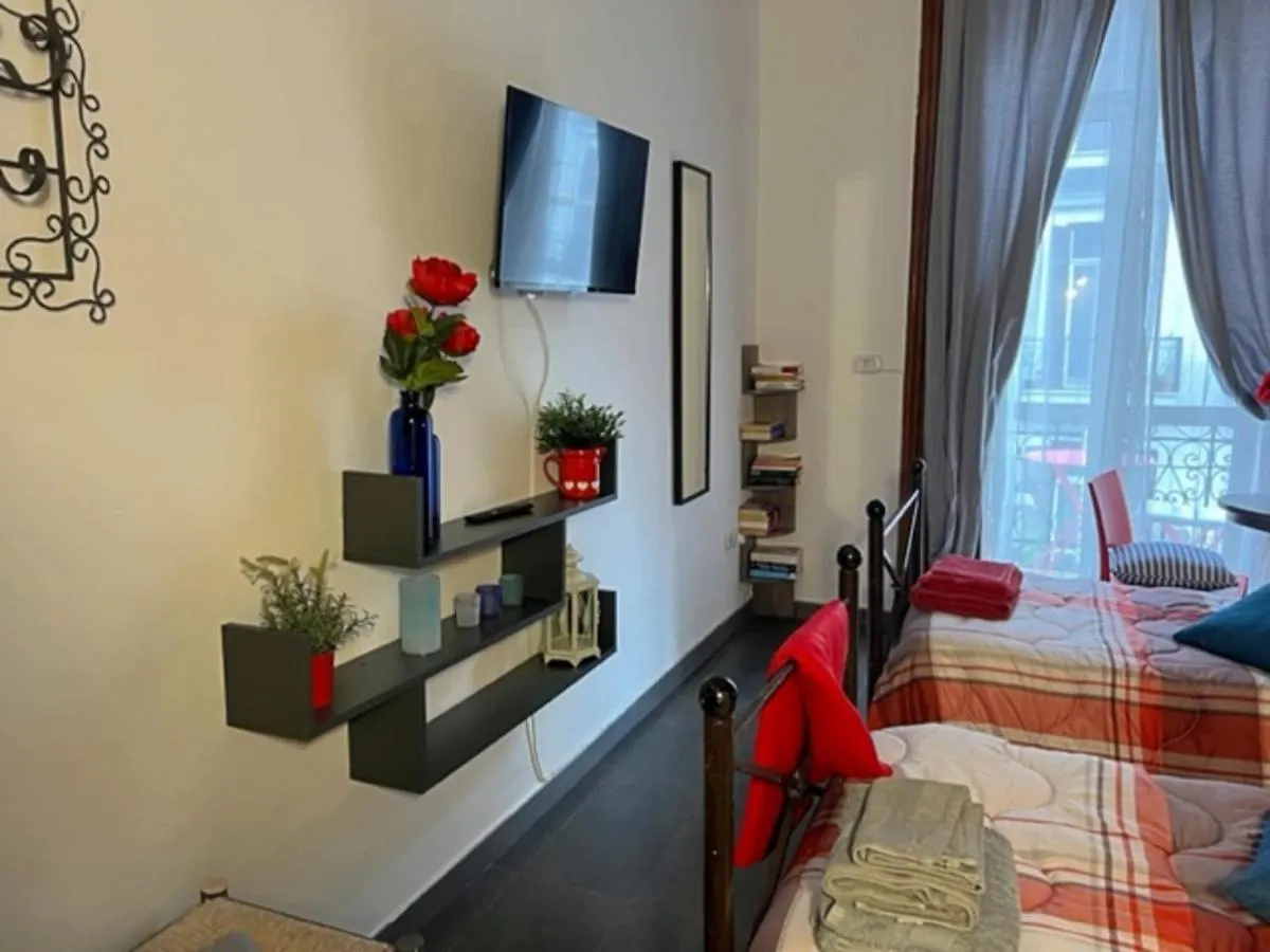 Napoli Da Vivere Suites Giudecca 2*, Nápoles