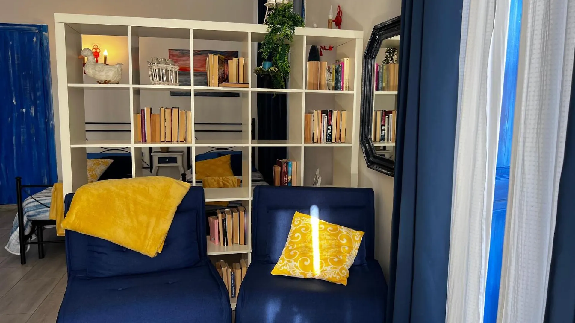 Napoli Da Vivere Suites Giudecca 2*, Nápoles